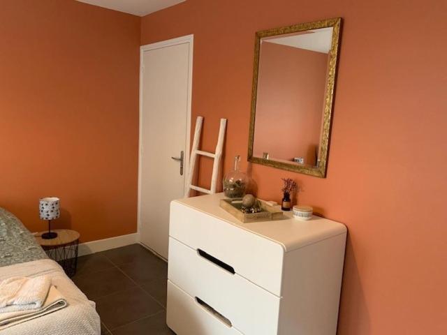 Chambre Independante Chez Particuliers Avec Salle De Bain Privative Anse Exterior foto